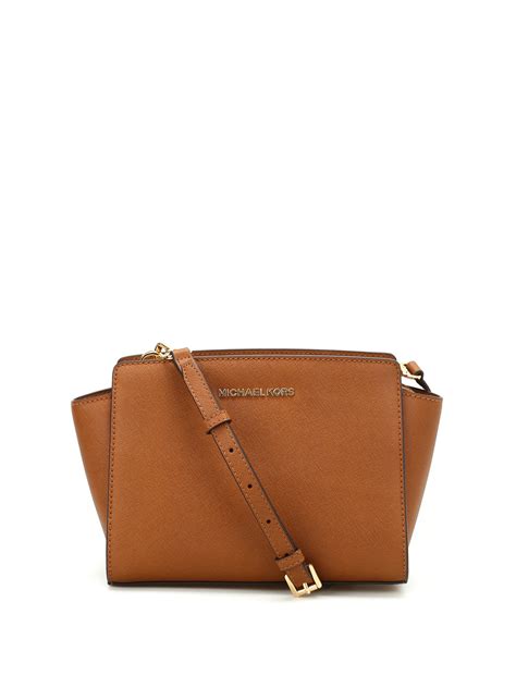 michael kors selma medium messenger peanut|Selma Medium Saffiano Leather Crossbody Bag .